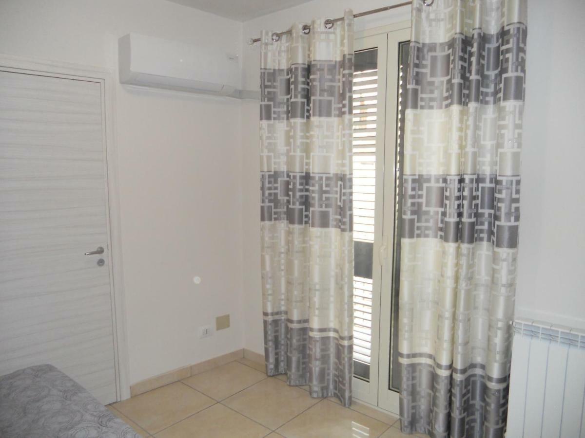 B&B Le Tre Gemme Junior Лентини Екстериор снимка