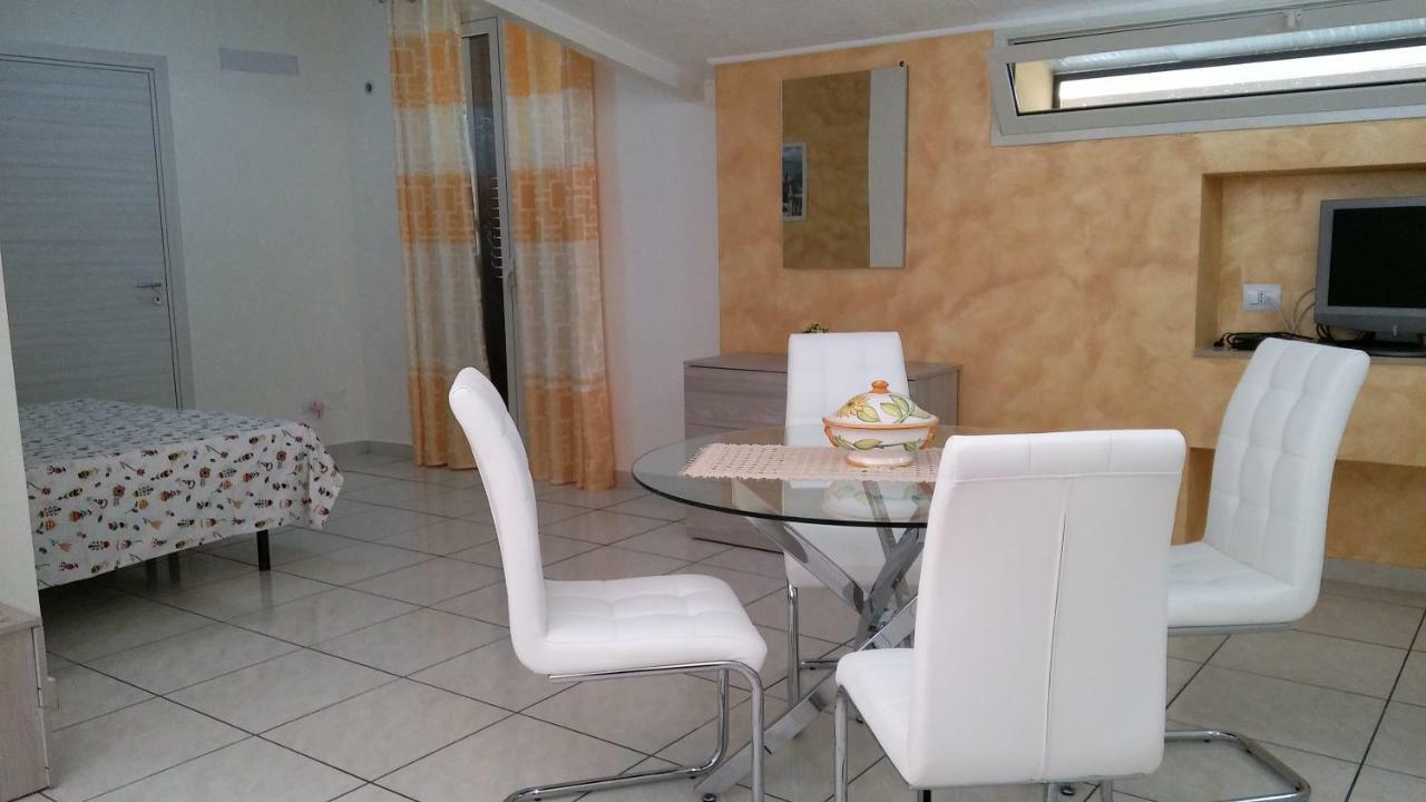 B&B Le Tre Gemme Junior Лентини Екстериор снимка